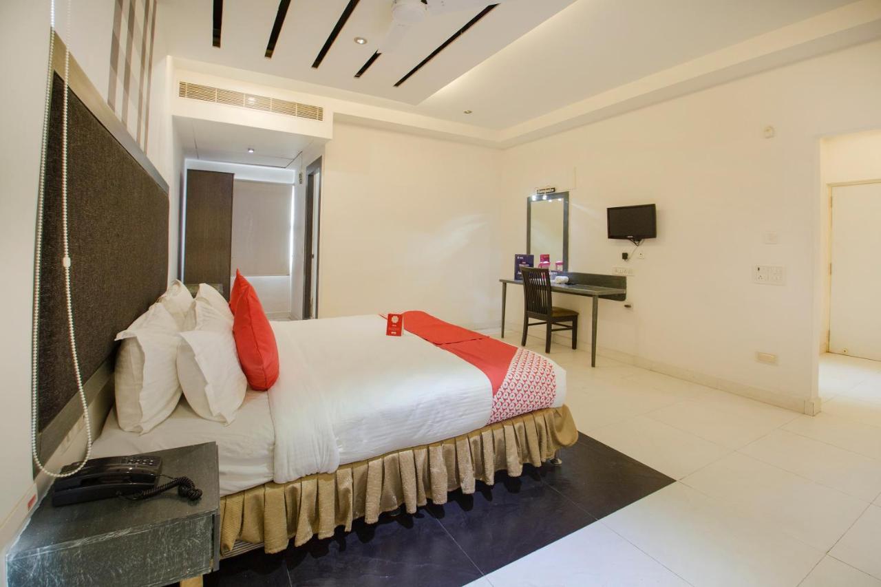 Hotel O Palak Residency Near Erragadda Metro Station Hyderabad Exterior foto