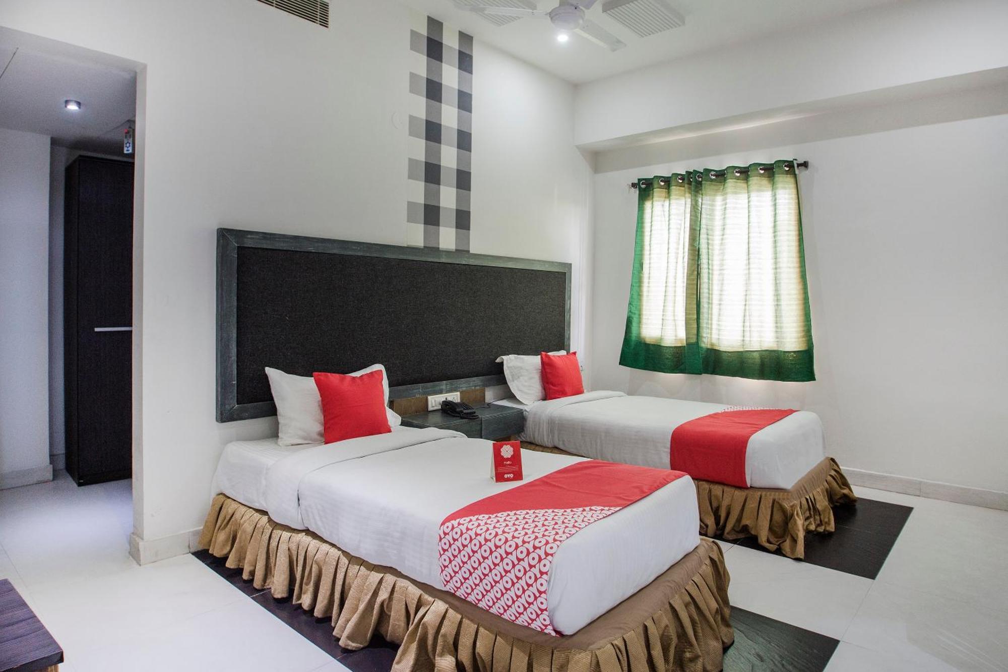 Hotel O Palak Residency Near Erragadda Metro Station Hyderabad Exterior foto