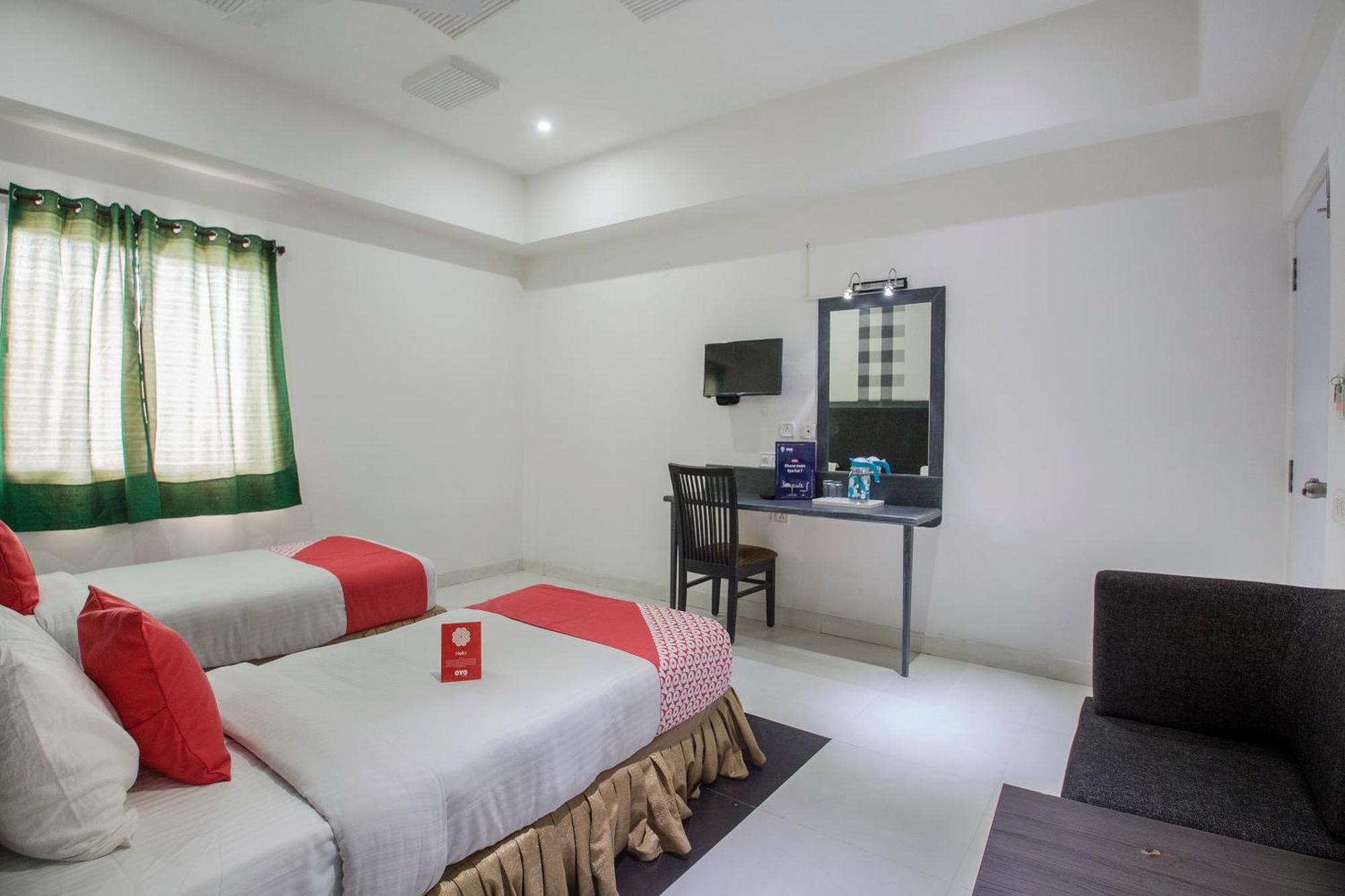 Hotel O Palak Residency Near Erragadda Metro Station Hyderabad Exterior foto